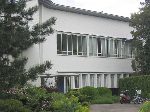 Driehuis, begraafplaats Westerveld