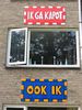 Hilversum, Erfgooiersstraat; posters t.g.v. geplande afbraak