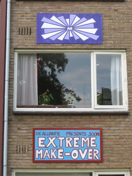 Hilversum, Erfgooiersstraat; posters t.g.v. geplande afbraak