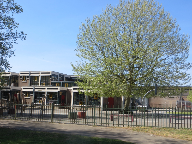 Huizen, scholen Holleblok