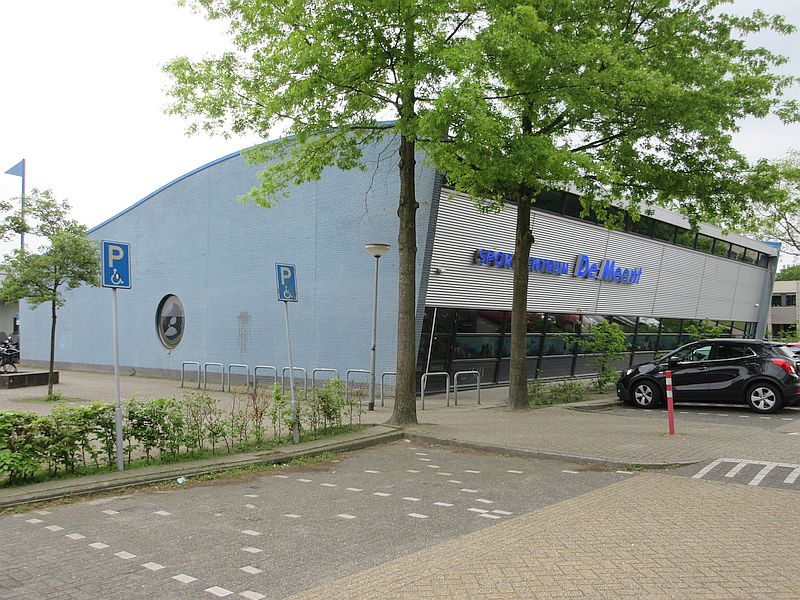 Huizen, sportcentrum De Meent