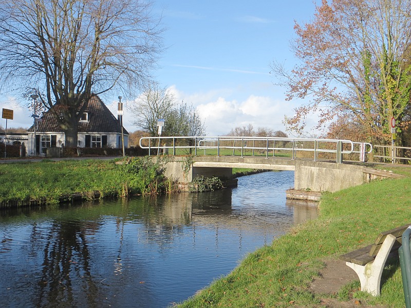 Naarden, Naardermeer 7, vm wachterswoning